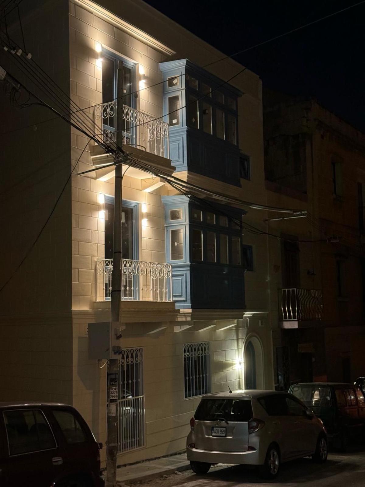 Dar Barbara Duplex 2 Double Bedrooms,2 Sofa Beds Large House With Terrace Roof Views Of Valletta Cospicua Екстериор снимка